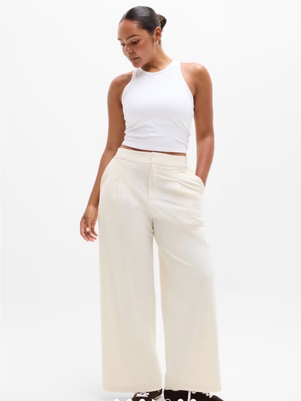 🌺HP🌺NWT Athleta $129 Pinnacle trouser size 16 in bone color🌺